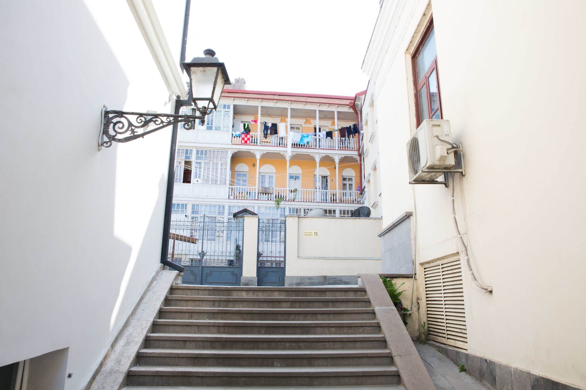 Meidan Suites Tbilisi Eksteriør billede
